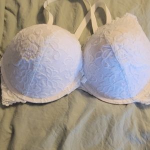 Fredricks of Hollywood bra